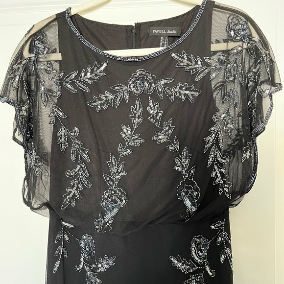 Adrianna Papell - Flutter Sleeve Blouson Beaded Gown - Picture 4 of 8